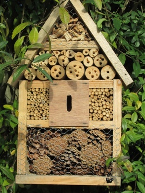 Bausatz Insektenhotel - Gib Insekten ein Zuhause - Lerngarten Holsterhausen