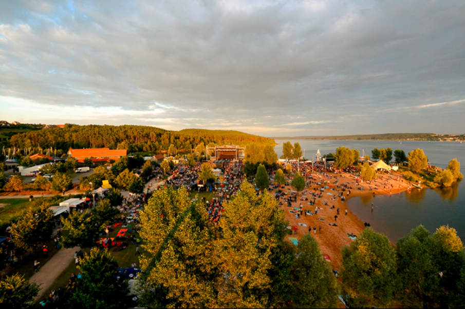 Alle Jahre LIEDER AM SEE! Unterstützt das Festival, damit es auch